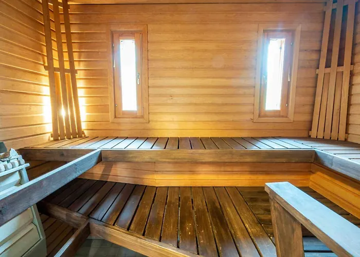 Kaepylinna A - 9 Hloe, Himos Laensihuippu Ski-inout * Jämsä